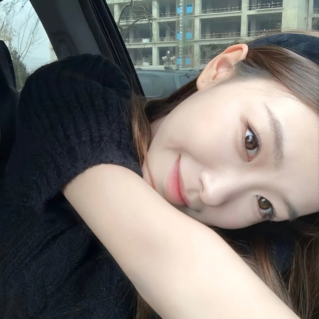 10号舱里的女人